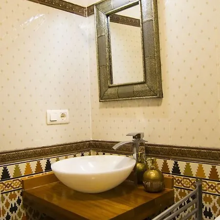 Apartamento Alhaja * Гранада